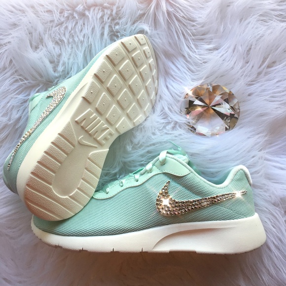 Swarovski Nike Tanjun Tiffany Blue Bling Shoes - Picture 2 of 5